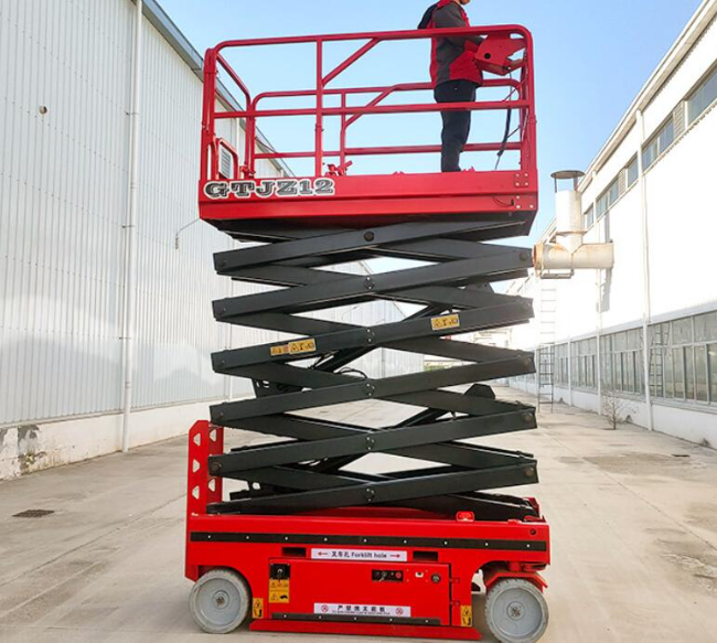 海尾镇自行走移动式升降机